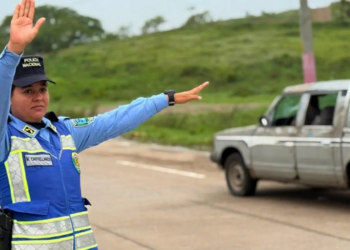Nueva estrategia vial busca reducir accidentes con controles a conductores y transporte pesado en Honduras