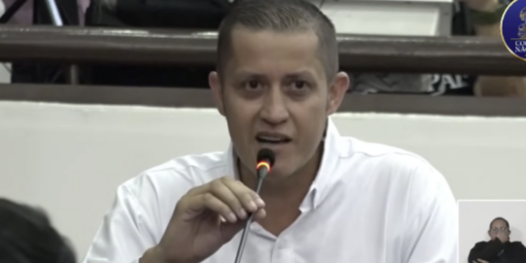 Octavio Morales regresa al Congreso Nacional luego de exitoso procedimiento cardíaco