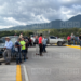 Pobladores de San Juan, Intibucá se toman carretera en protesta de traslado de un puente