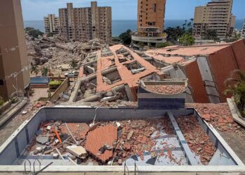 Venezuela supera los 5,000 fallecidos tras el doble terremoto de hace más de tres semanas