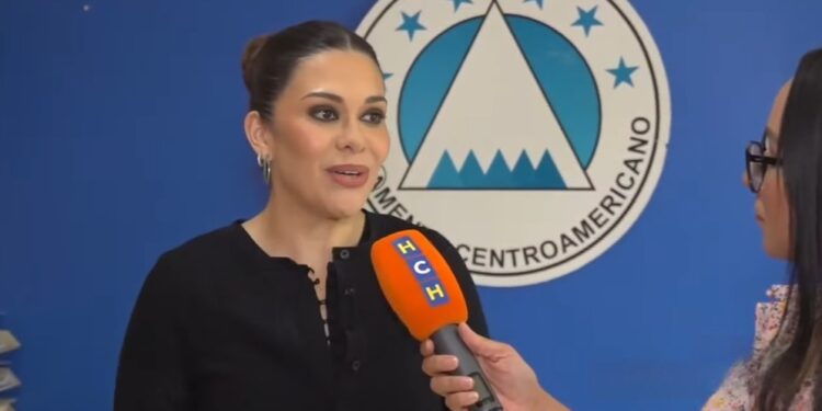 “El Parlacen sí ha trabajado, pero sus resultados no se han visibilizado”, afirma su presidenta