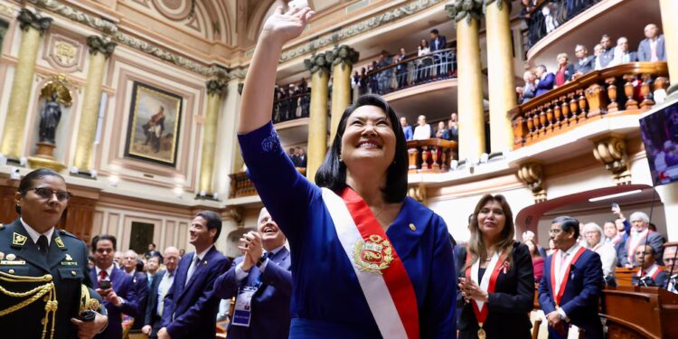 Mensaje a la Nación de Keiko Fujimori: salario mínimo, Pensión 65 y seguridad, los ejes del primer discurso presidencial