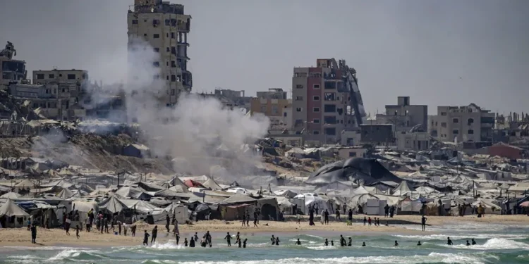 Siete muertos en un bombardeo de Israel en un mercado en Gaza