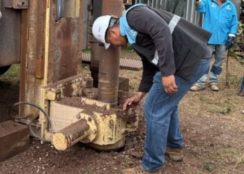 ¡Desesperada carrera por el agua! Alcaldía sale a perforar pozos en busca del vital líquido