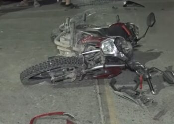 Imprudente vuelta en U le costó la vida a motociclista | Móvil Emergencia SPS