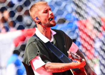 ¡Ante el mundo entero! Justin Bieber dejó a un lado sus éxitos y alabó a Dios en la final del Mundial