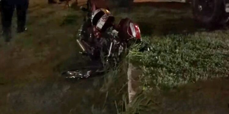 Motociclista gravemente herido tras impactar con camioneta | Móvil Emergencia SPS
