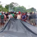 ¡Protesta! Garífunas bloquean la CA-13, denunciando criminalización de cinco detenidos y en defensa de sus territorios ancestrales