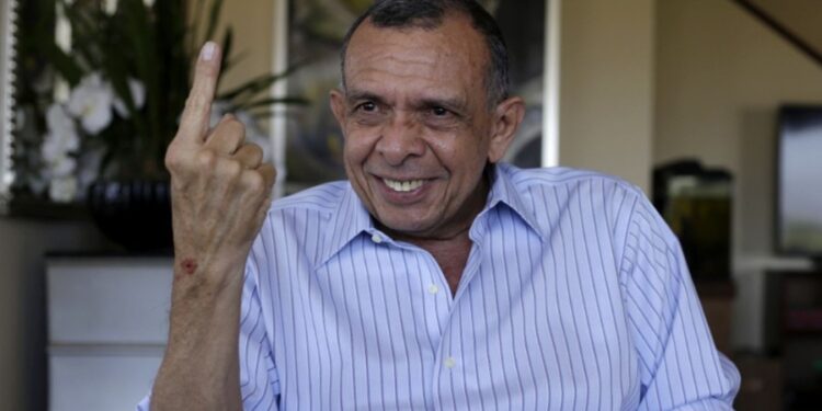 Ratifican sobreseimiento definitivo para “Pepe” Lobo en caso “Pandora II”
