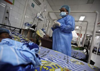 Honduras: tres pacientes permanecen graves por dengue, autoridades piden evitar la automedicación