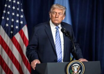 Trump advierte fuertemente a Irán