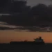 Un muerto y ocho heridos en un ataque a petroleros de Emiratos Árabes atribuido a Irán