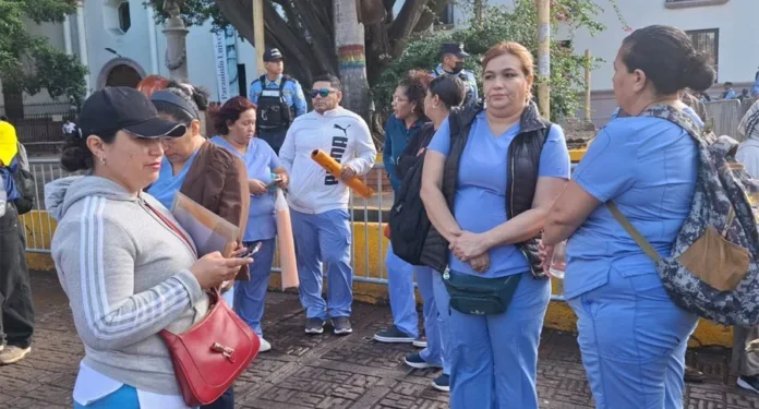 ¡Se cansaron de esperar respuestas! Enfermeras amenazan con regresar a las calles ante incumplimientos de la SESAL