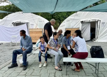 El hospital de campaña español termina su misión en Venezuela tras atender a 3,500 pacientes