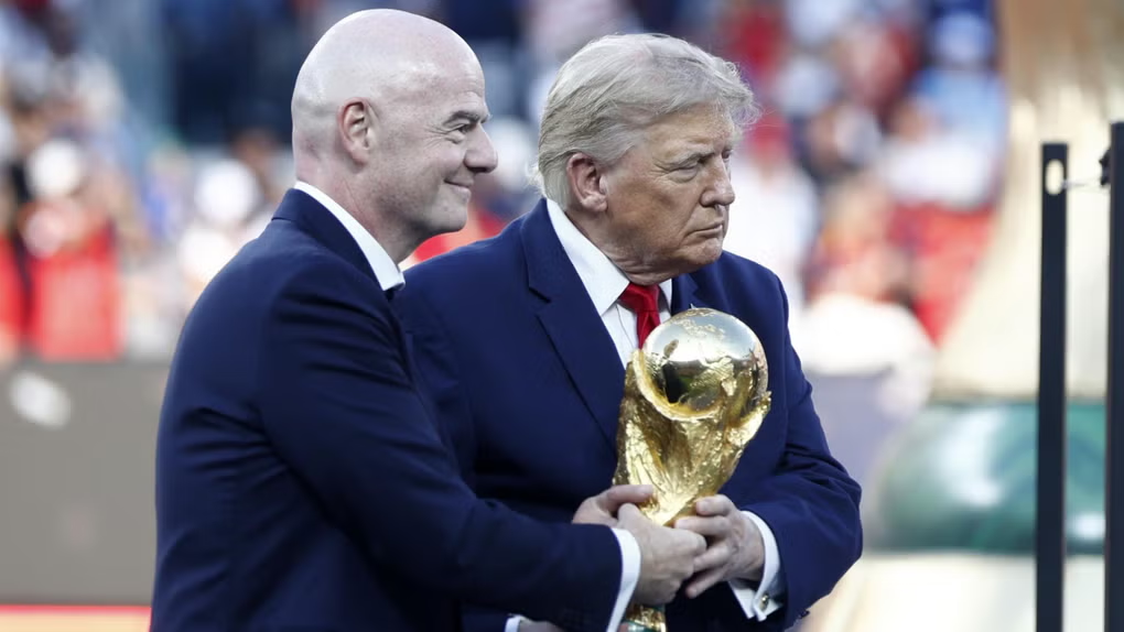 Infantino como candidato para ocupar el cargo de secretario