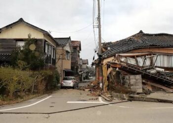 Fuerte terremoto de magnitud 7,1 sacudió el sur de Japón y deja al menos 50 heridos