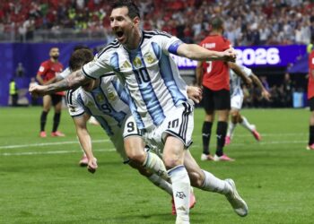 FIFA confirmó la indumentaria que vestirán Argentina y España en la gran final del Mundial 2026