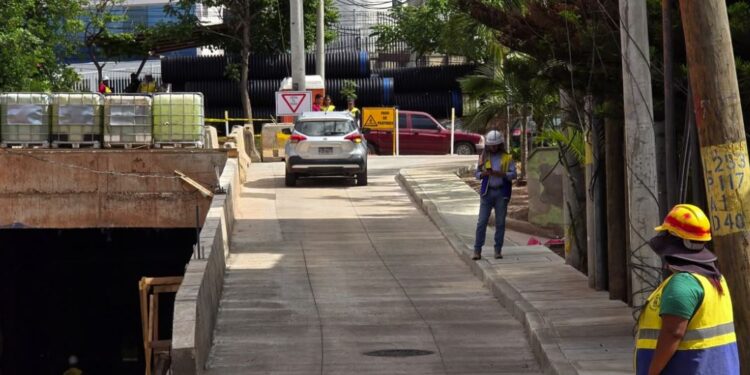 Habilitan calle entre Florencia Norte y el bulevar Suyapa mientras avanza la construcción del Túnel Florencia