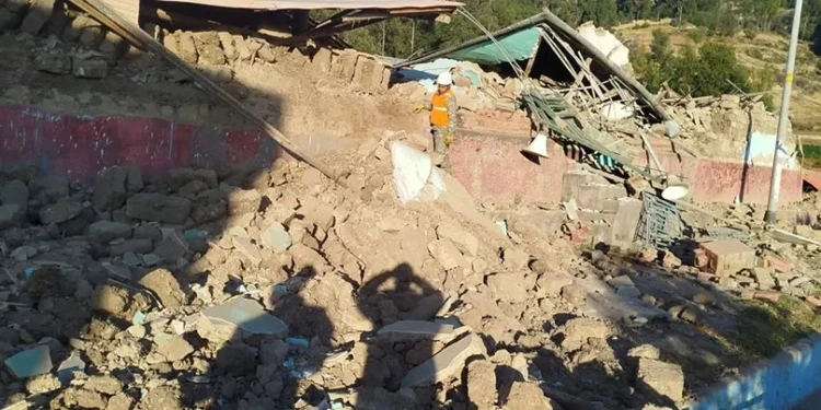 Keiko Fujimori realiza su primer viaje como presidenta de Perú a una zona afectada por un sismo