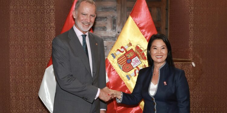 El rey de España se reúne con Keiko Fujimori y prometen a fortalecer la relación bilateral