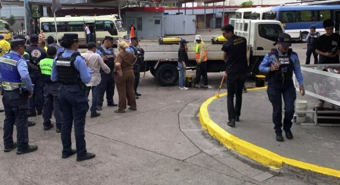 ¡Adiós al relajo! Policía Municipal recupera espacios públicos y libera vías en Comayagüela