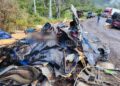 ¡Desgracia vial! Dos muertos, deja aparatoso volcamiento de rastra en Olancho
