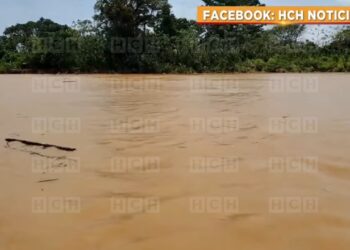 ¡Inundados! HCH recorre La Mosquitia para constatar los daños ocasionados por el imponente río Patuca