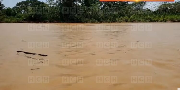 ¡Inundados! HCH recorre La Mosquitia para constatar los daños ocasionados por el imponente río Patuca