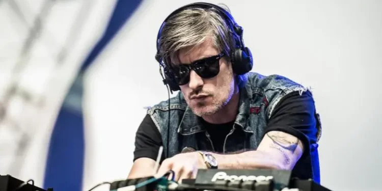 ¡Luto en la música electrónica! Muere Kavinsky, el creador del icónico éxito “Nightcall”, a los 50 años