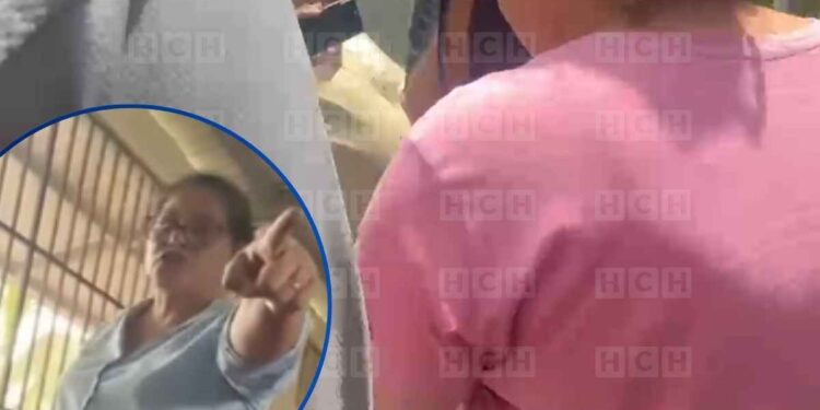 ¡No quedó presa! Liberan a maestra que “le metió su zape” a una alumna en Yoro