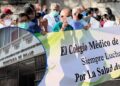 ¡Peso por peso! Colegio Médico exige al Gobierno revelar cómo se han gastado los fondos de la emergencia sanitaria