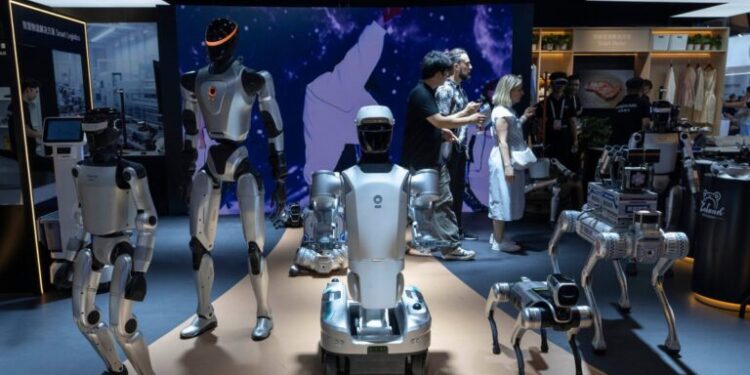 ¡Por temor a un espionaje masivo! EEUU prohibe robots humanoides fabricados en China