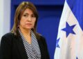 ¡Tras el regreso de JOH! Se entregará a la justicia, la prófuga exministra de Salud Alba Consuelo Flores