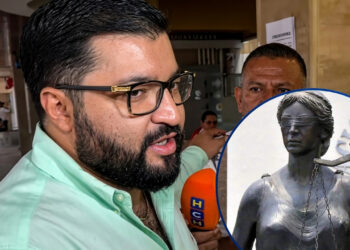 ¡Tras quedar en libertad! Exjuez Marco Vallecillo llega a exigir su reintegro al Poder Judicial