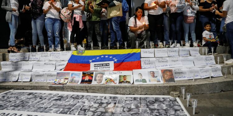 Venezuela anuncia la excarcelación de más de 130 personas detenidas por motivos políticos