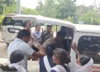 Tragedia en actividad religiosa: estampida deja siete muertos y decenas de heridos