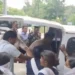 Tragedia en actividad religiosa: estampida deja siete muertos y decenas de heridos