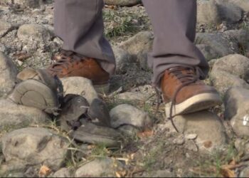 Periodista de HCH le regaló sus zapatos a un humilde agricultor de San Antonio de Flores