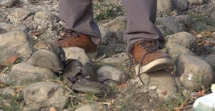 Periodista de HCH le regaló sus zapatos a un humilde agricultor de San Antonio de Flores