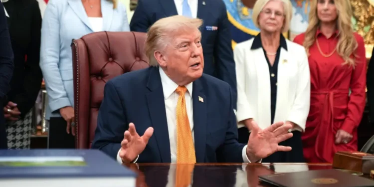 Coalición de 25 estados demandan a Trump por imponer nuevos aranceles a 60 países