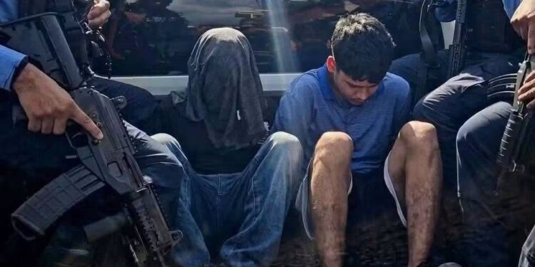 Capturan a alias “Chungo” y alias “El humilde”, presuntos miembros activos de la Pandilla 18 en San Pedro Sula