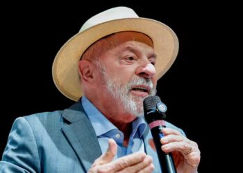 El Partido de los Trabajadores proclama a Lula como candidato para un cuarto mandato