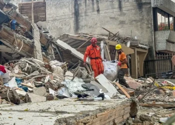 El presidente de Colombia, Abelardo de la Espriella, rebaja a 289 la cifra de fallecidos por el terremoto