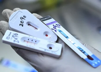 La Corte Suprema de California falla a favor de una farmacéutica en la demanda de 24,000 personas con VIH