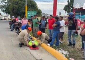 Despiste de motocicleta deja un hombre lesionado en la carretera CA-13