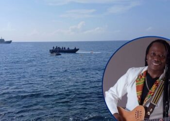 Continúan trabajos para extraer avión en el que murió Aurelio Martínez y otras 11 personas en Roatán