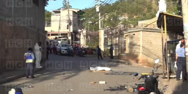 ¡Escena devastadora! Dos fallecidos y cinco heridos tras terrible accidente vial en la colonia Los Pinos en la capital