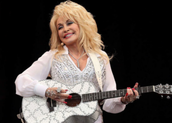 Dolly Parton, leyenda musical de Estados Unidos, fallece a los 80 años