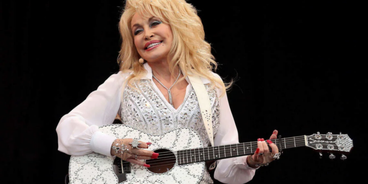 Dolly Parton, leyenda musical de Estados Unidos, fallece a los 80 años