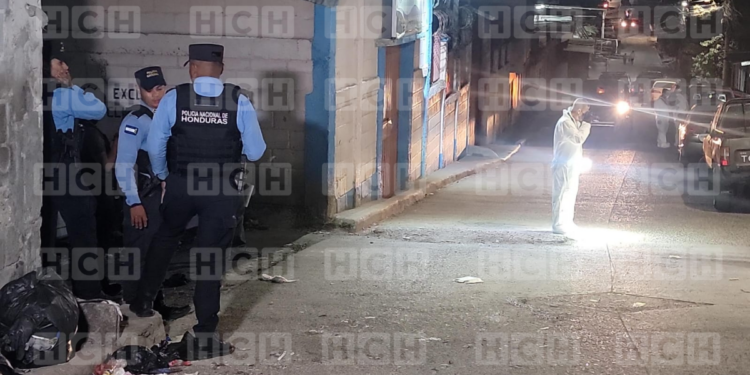 ¡Momento de terror! HCH capta el momento de una persecución y terrible balacera ocurrida en la violenta colonia  de Villa Nueva